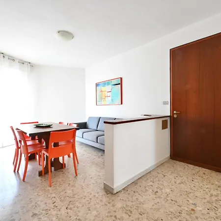 Centro Commerciale דירה לידו די ג'סולו