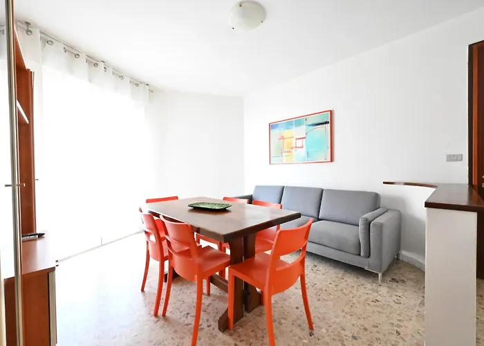 Centro Commerciale דירה