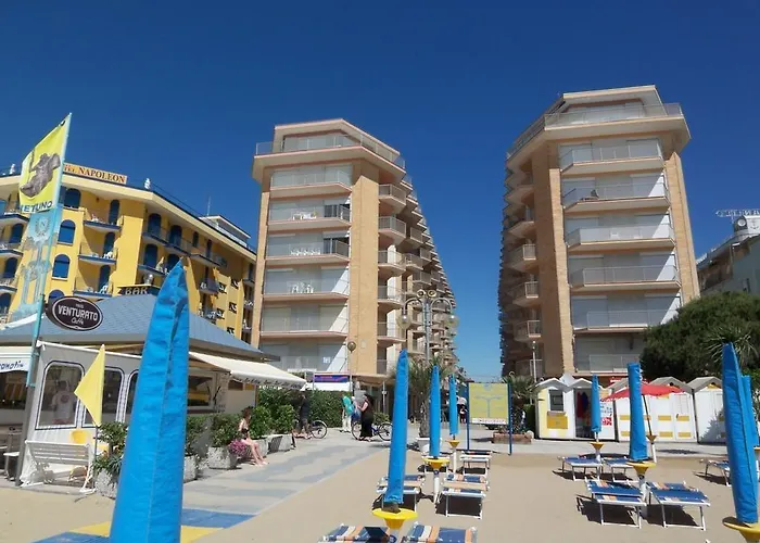 Centro Commerciale *